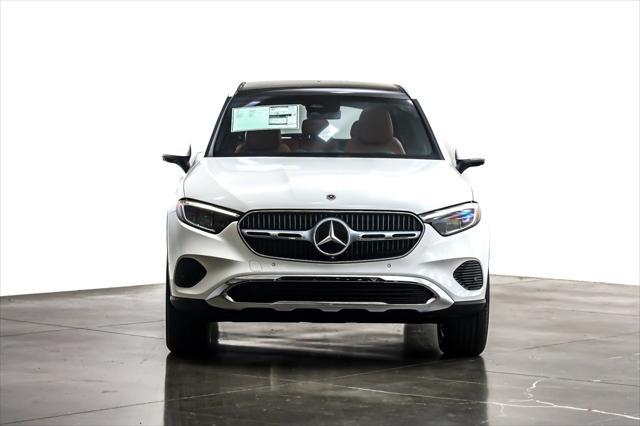 new 2025 Mercedes-Benz GLC 300 car, priced at $55,405