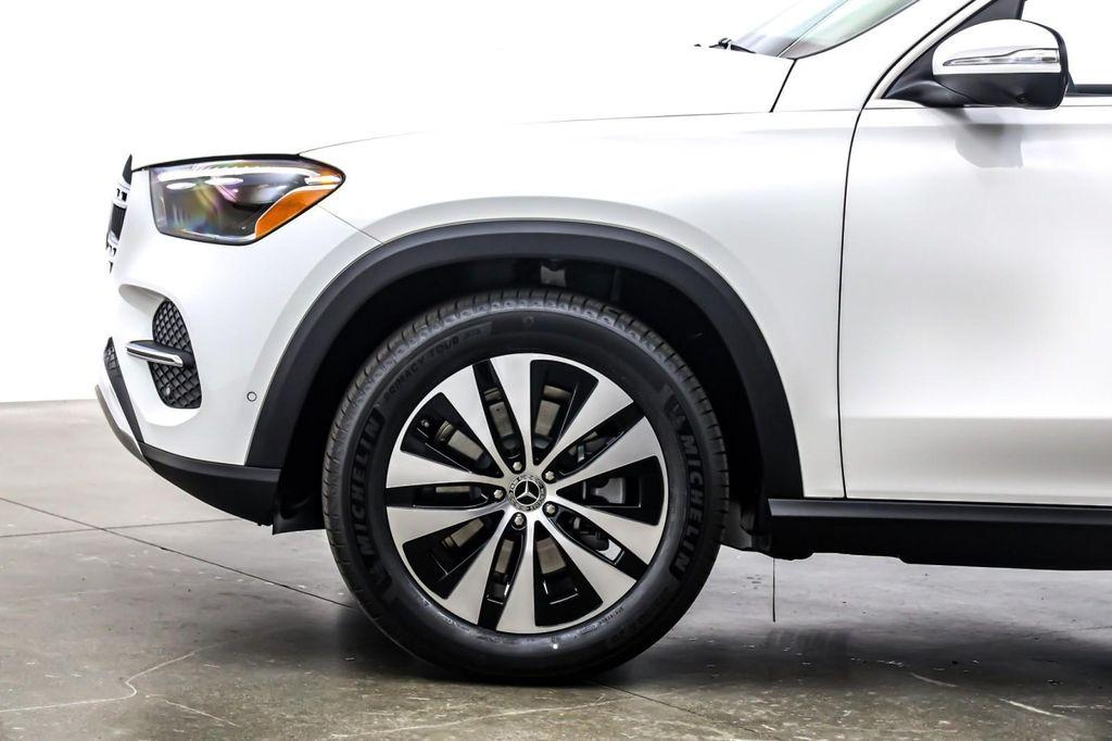 new 2025 Mercedes-Benz GLE 350 car, priced at $67,365