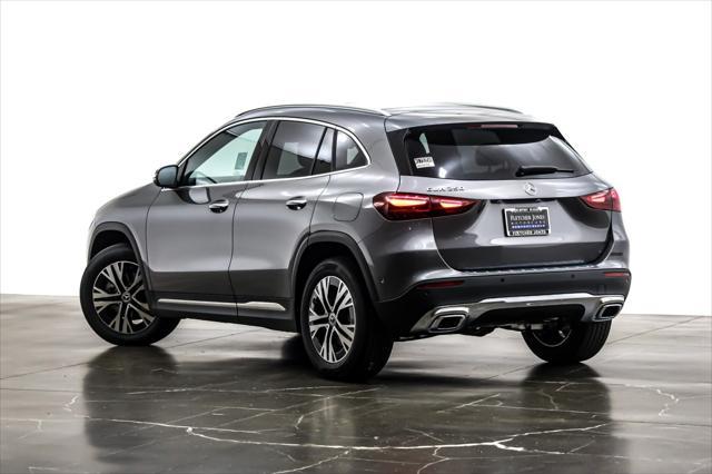 new 2025 Mercedes-Benz GLA 250 car, priced at $48,020
