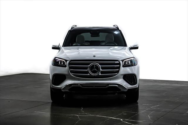 new 2025 Mercedes-Benz GLS 450 car, priced at $91,775