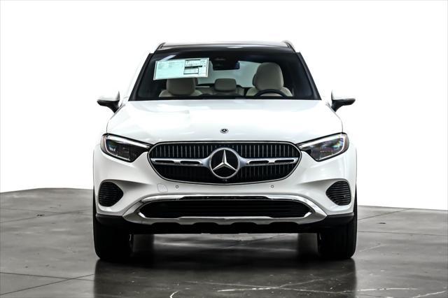 new 2025 Mercedes-Benz GLC 300 car, priced at $52,605