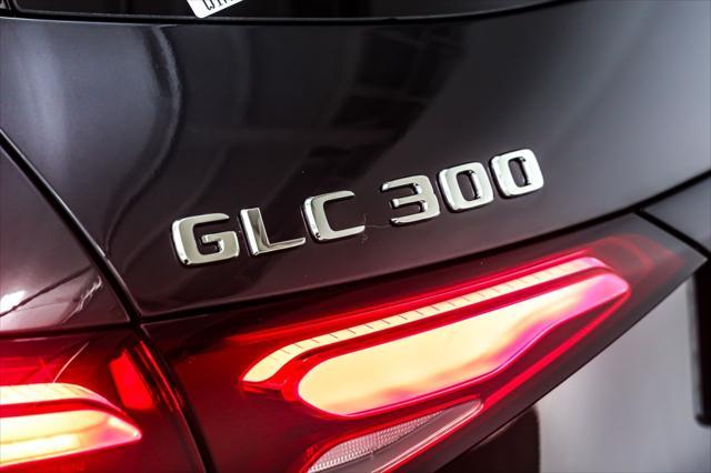 new 2025 Mercedes-Benz GLC 300 car, priced at $52,310