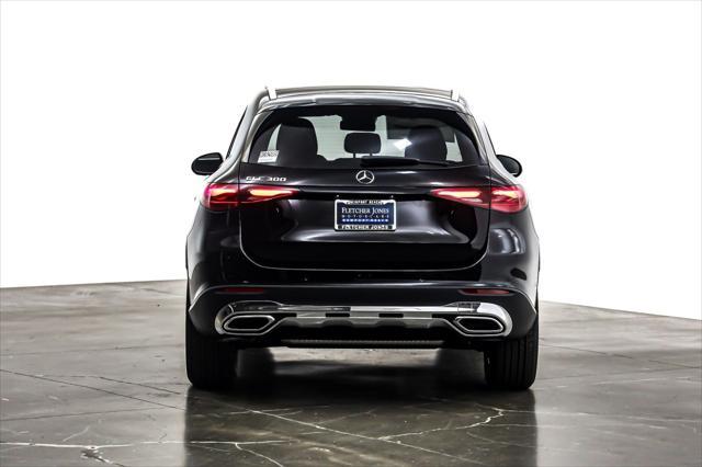 new 2025 Mercedes-Benz GLC 300 car, priced at $52,605