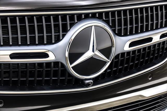 new 2025 Mercedes-Benz GLC 300 car, priced at $52,605