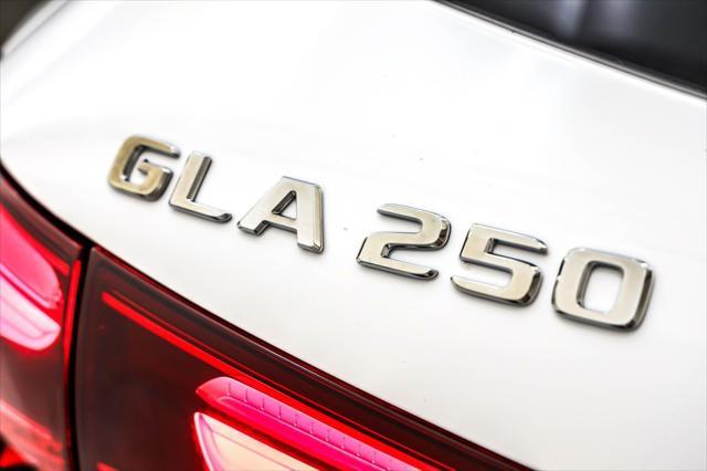 new 2025 Mercedes-Benz GLA 250 car, priced at $44,345