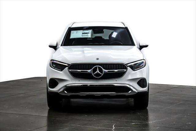 new 2025 Mercedes-Benz GLC 300 car, priced at $51,765