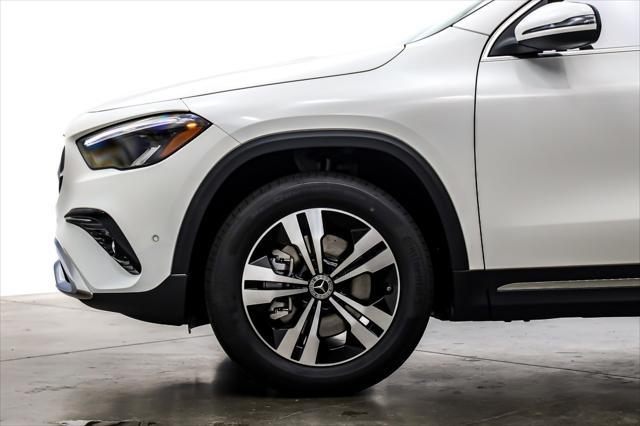 new 2025 Mercedes-Benz GLA 250 car, priced at $47,710