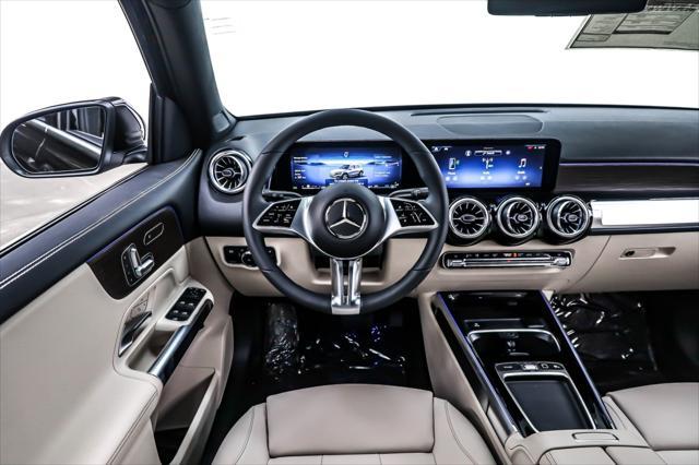 new 2025 Mercedes-Benz GLB 250 car, priced at $50,770