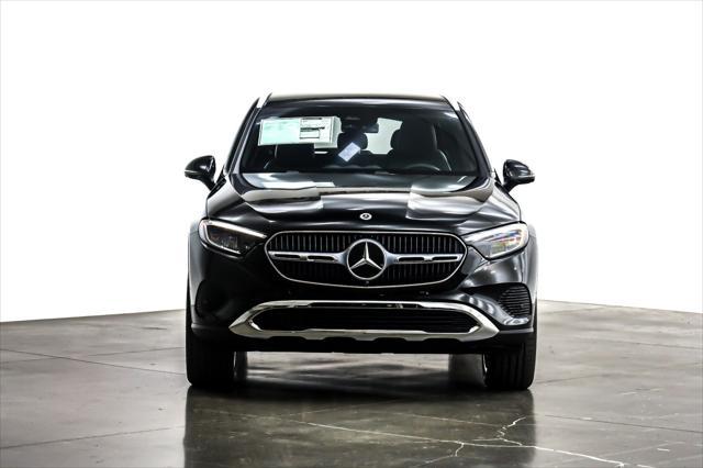 new 2025 Mercedes-Benz GLC 300 car, priced at $55,425