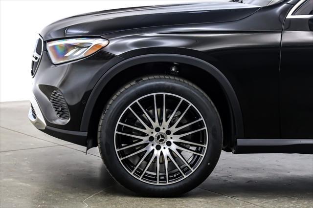 new 2025 Mercedes-Benz GLC 300 car, priced at $55,425