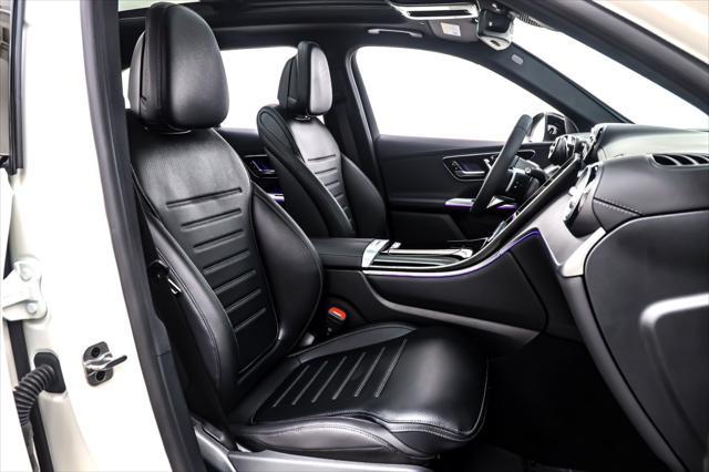 new 2025 Mercedes-Benz GLC 300 car, priced at $59,605