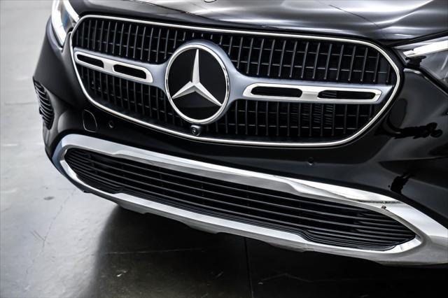 new 2025 Mercedes-Benz GLC 300 car, priced at $56,755