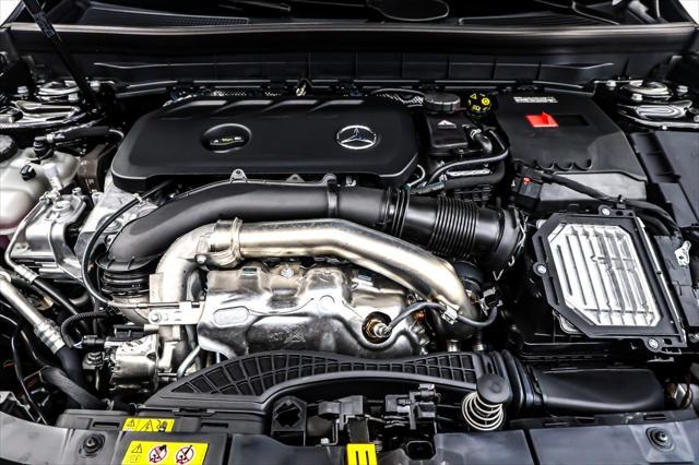new 2025 Mercedes-Benz GLB 250 car, priced at $50,445