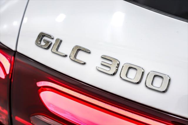 new 2025 Mercedes-Benz GLC 300 car, priced at $52,730