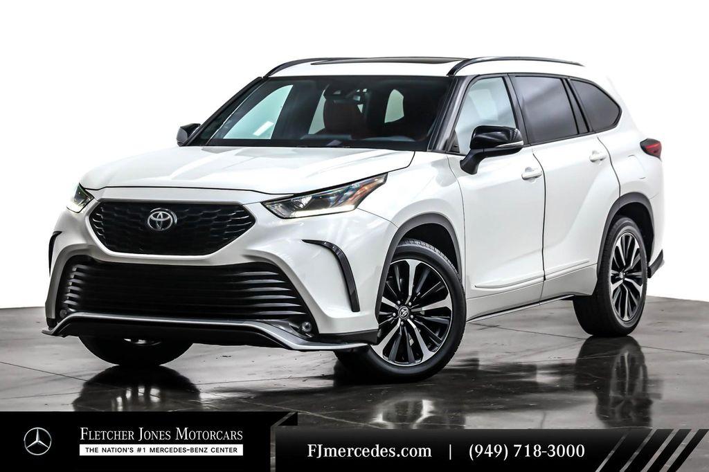 used 2021 Toyota Highlander car, priced at $27,893
