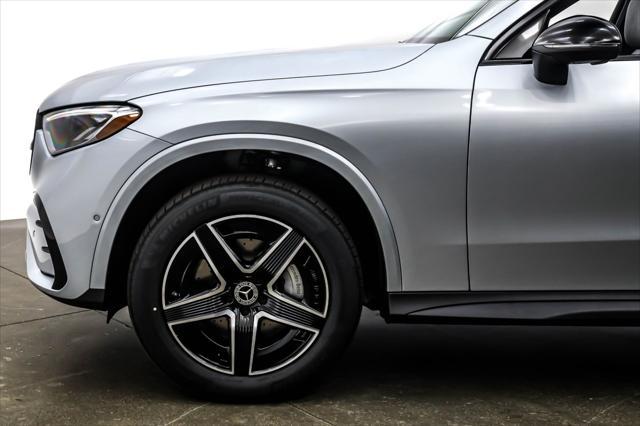 new 2025 Mercedes-Benz GLC 300 car, priced at $55,285