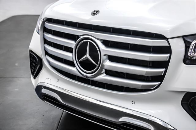 new 2025 Mercedes-Benz GLS 450 car, priced at $91,775