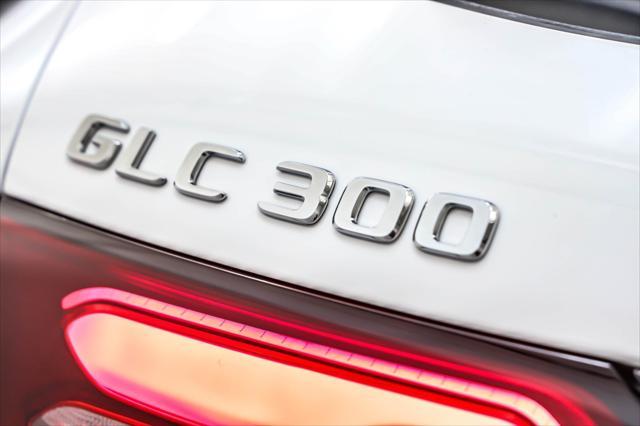new 2025 Mercedes-Benz GLC 300 car, priced at $53,085