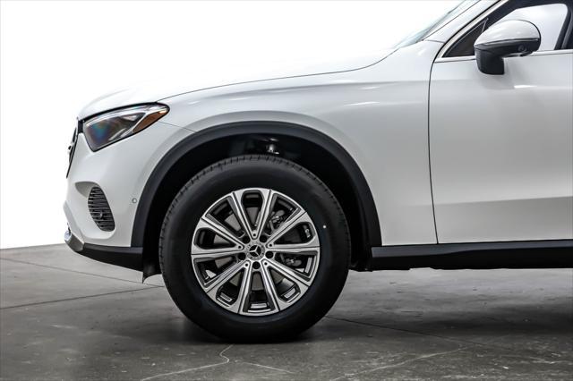 new 2025 Mercedes-Benz GLC 300 car, priced at $53,085