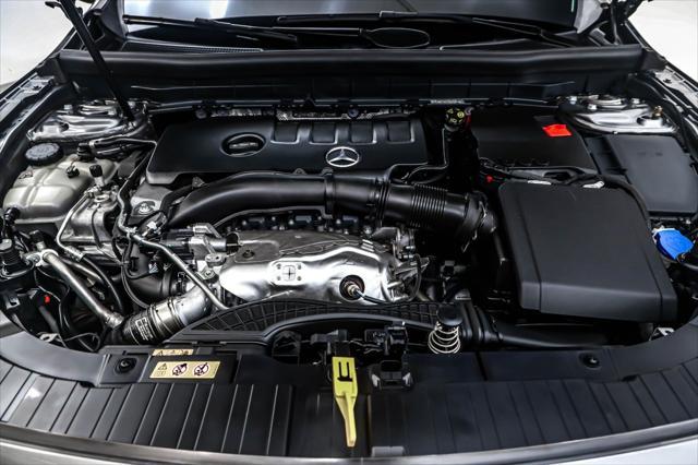 used 2022 Mercedes-Benz GLB 250 car, priced at $32,894