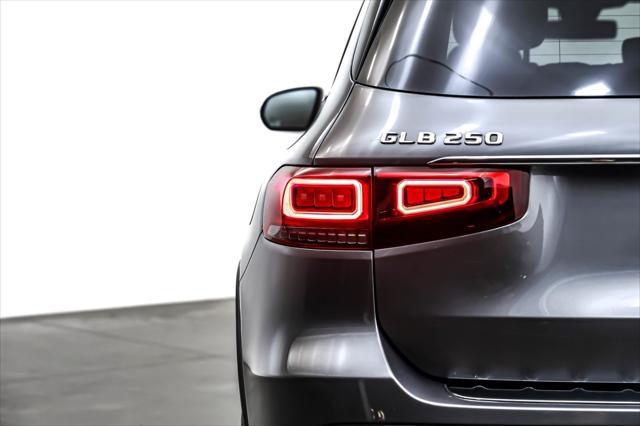 used 2022 Mercedes-Benz GLB 250 car, priced at $32,894