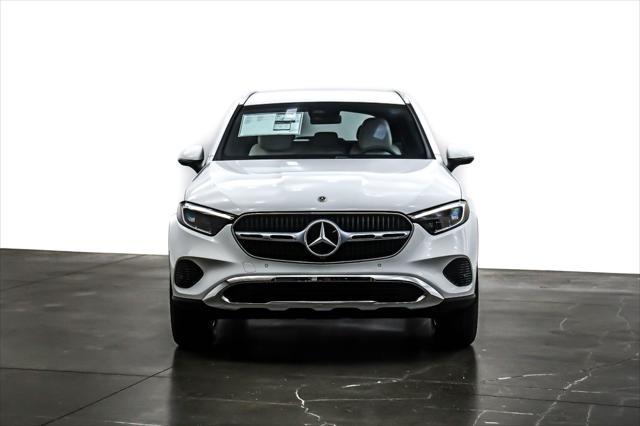 new 2025 Mercedes-Benz GLC 350e car, priced at $61,400