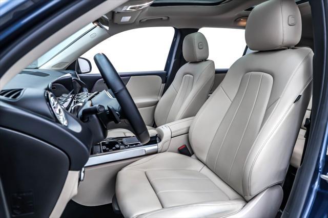 used 2021 Mercedes-Benz GLB 250 car, priced at $25,894