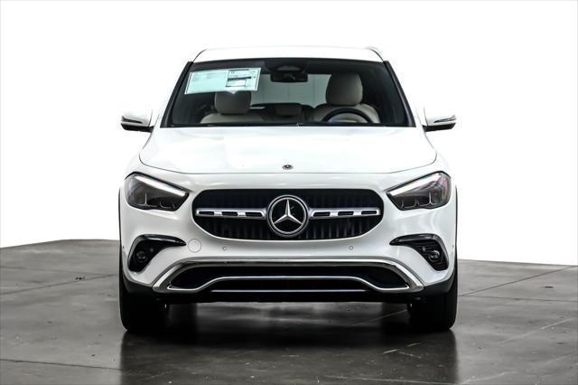 new 2025 Mercedes-Benz GLA 250 car, priced at $46,205