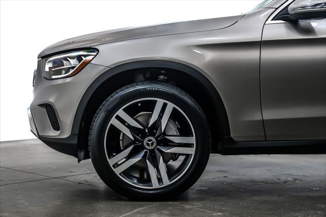 used 2020 Mercedes-Benz GLC 300 car, priced at $23,894