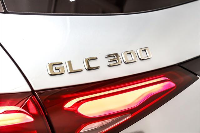 new 2024 Mercedes-Benz GLC 300 car, priced at $65,305