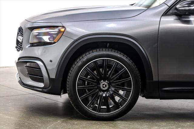 new 2025 Mercedes-Benz GLB 250 car, priced at $64,870