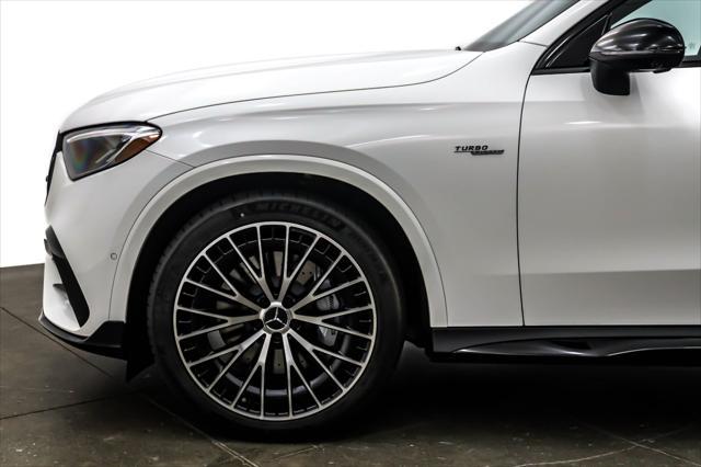 new 2024 Mercedes-Benz GLC 300 car, priced at $77,020