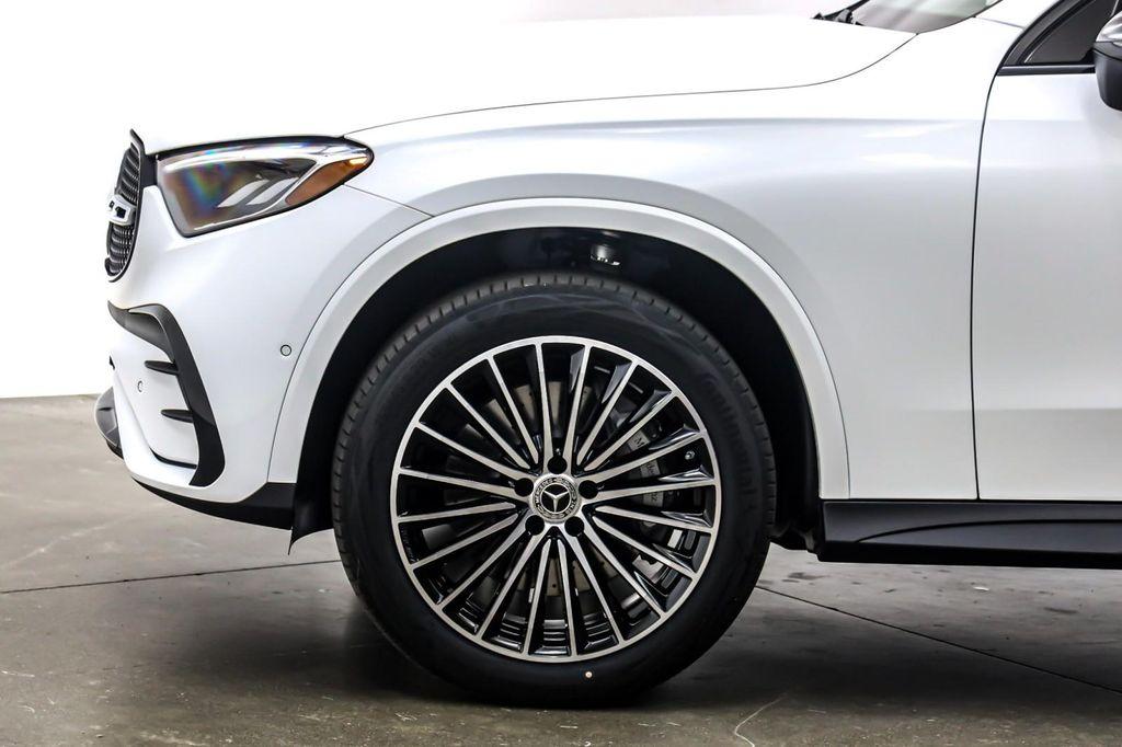 new 2025 Mercedes-Benz GLC 300 car, priced at $66,585