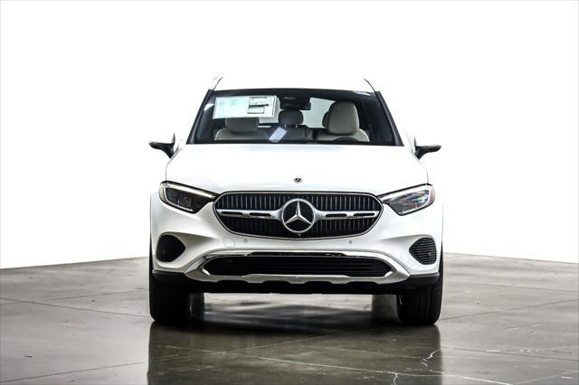 new 2025 Mercedes-Benz GLC 300 car, priced at $51,485