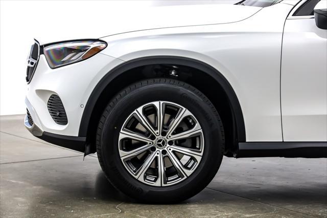 new 2025 Mercedes-Benz GLC 300 car, priced at $51,485
