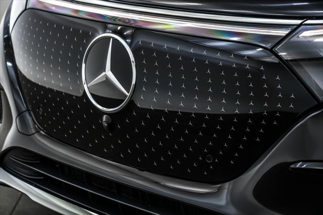 new 2025 Mercedes-Benz EQS 450 car, priced at $110,685