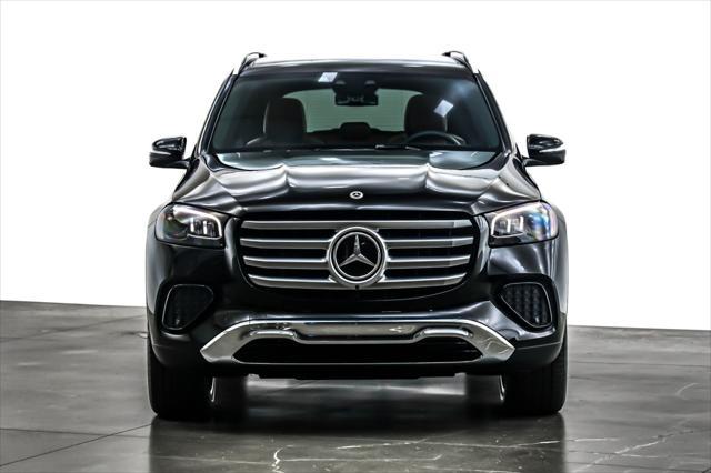 new 2025 Mercedes-Benz GLS 450 car, priced at $91,945