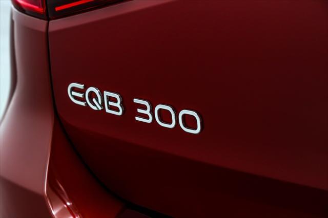 new 2024 Mercedes-Benz EQB 300 car, priced at $62,665