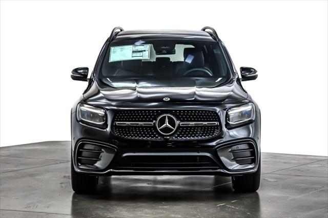 new 2025 Mercedes-Benz GLB 250 car, priced at $50,445