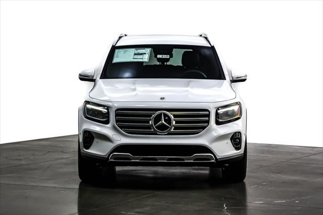 new 2024 Mercedes-Benz GLB 250 car, priced at $47,010