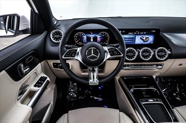 new 2025 Mercedes-Benz GLA 250 car, priced at $48,205