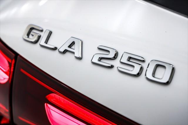 new 2025 Mercedes-Benz GLA 250 car, priced at $48,205