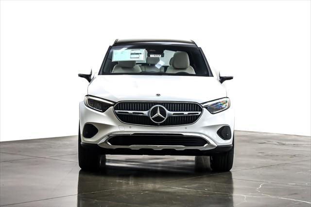 new 2025 Mercedes-Benz GLC 300 car, priced at $54,805