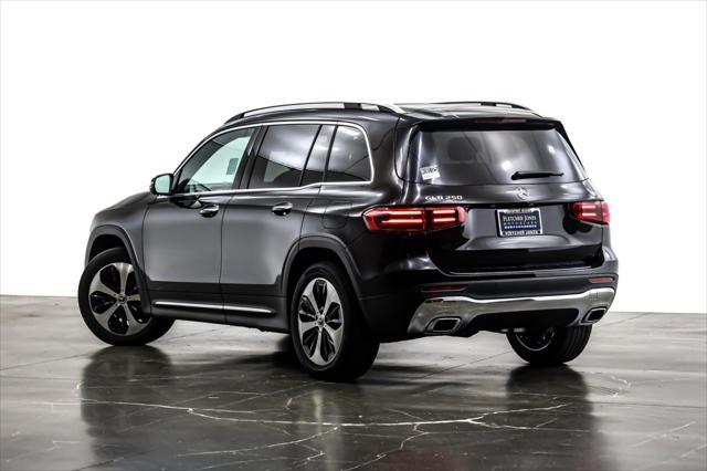 new 2025 Mercedes-Benz GLB 250 car, priced at $50,770