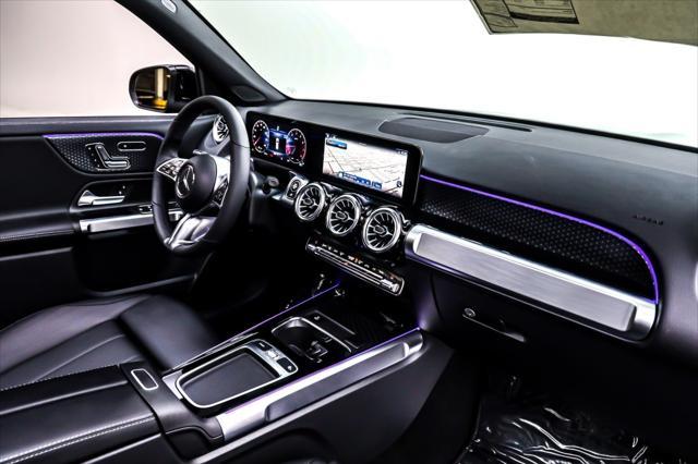 new 2025 Mercedes-Benz GLB 250 car, priced at $50,305