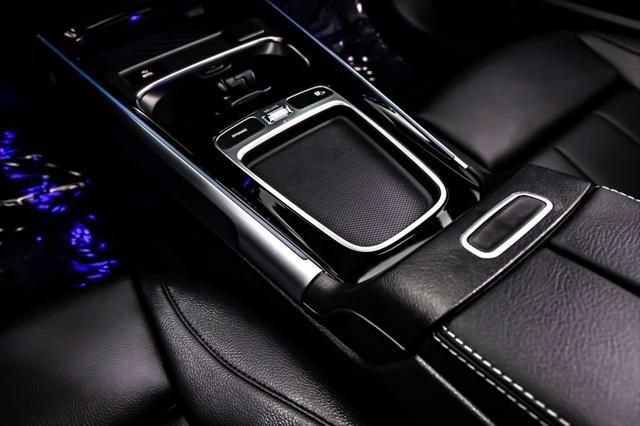 new 2025 Mercedes-Benz GLB 250 car, priced at $50,305