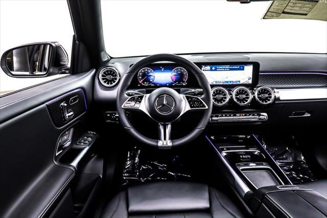 new 2025 Mercedes-Benz GLB 250 car, priced at $50,305