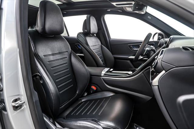 new 2025 Mercedes-Benz GLC 350e car, priced at $70,325