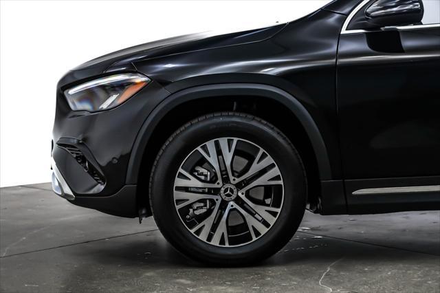 used 2025 Mercedes-Benz GLA 250 car, priced at $45,045