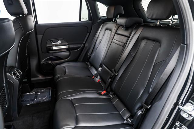 used 2025 Mercedes-Benz GLA 250 car, priced at $45,045